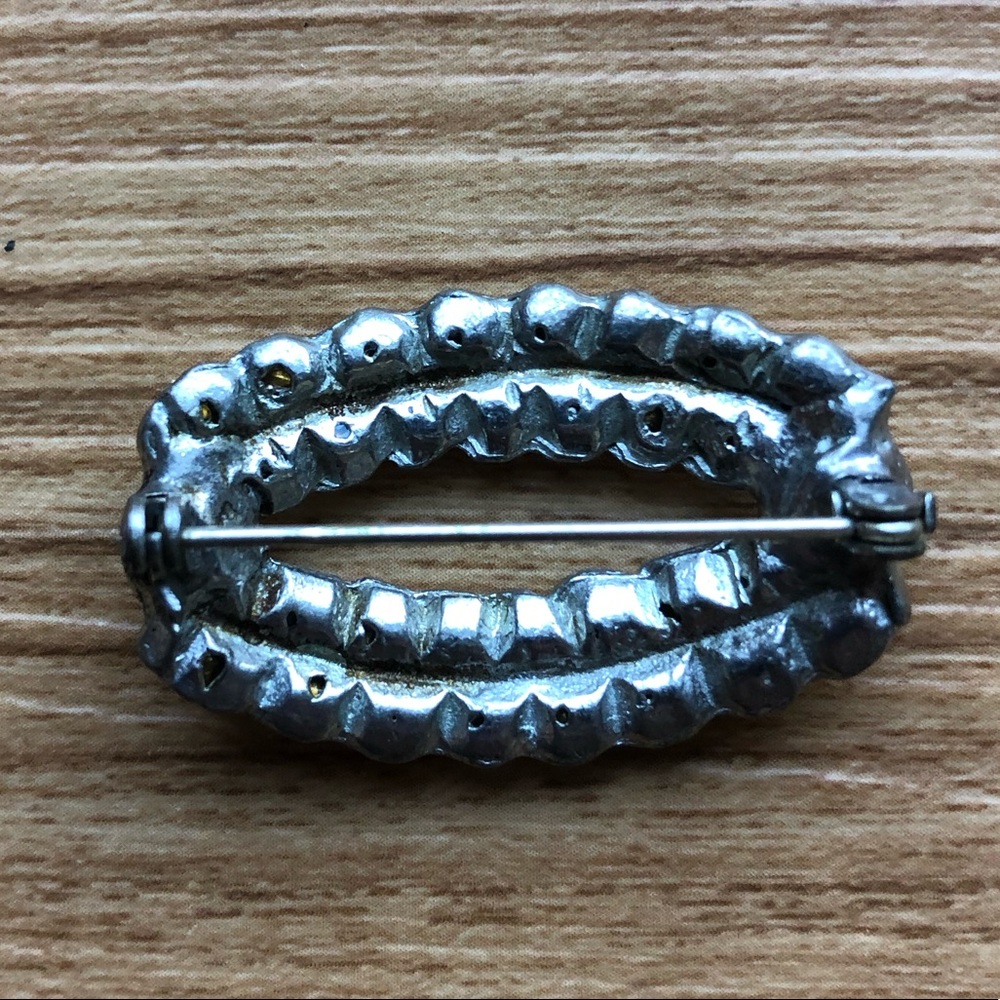 Vintage Rhinestone Brooch/Pin - Picture 4 of 10